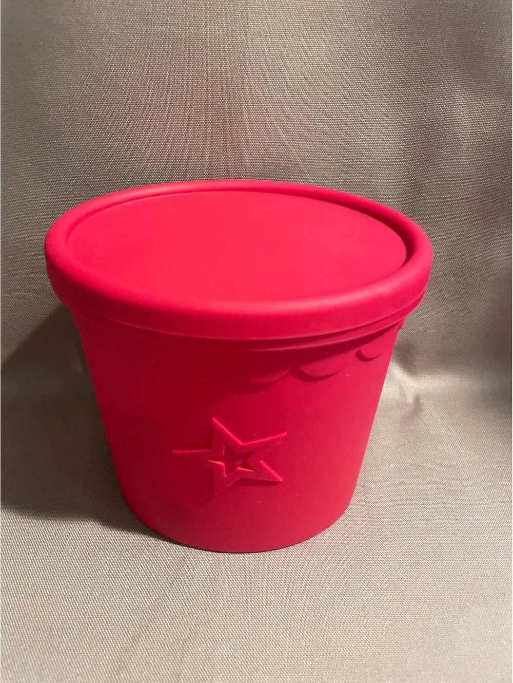 American Girl Williams Sonoma Silicone Microwave Popcorn Popper Red Star Unused
